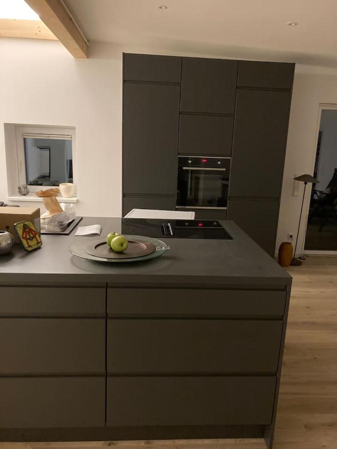 דירות Ehrenkirchen Neues Penthouse-Loft Mit Konuskarte Fuer Gratis Oepnv מראה חיצוני תמונה