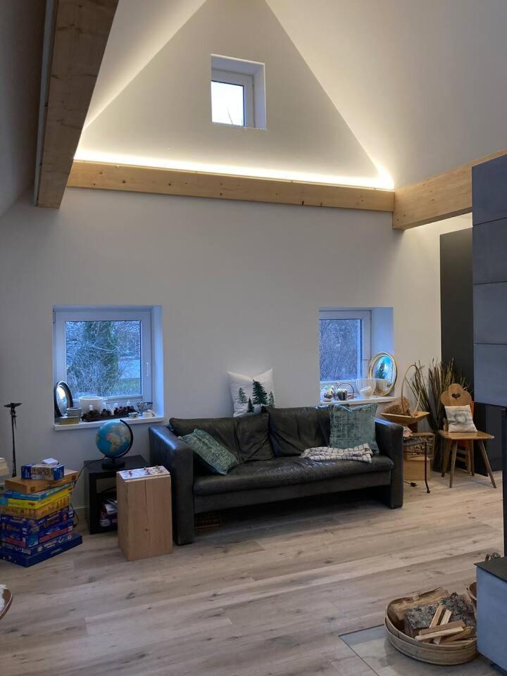 דירות Ehrenkirchen Neues Penthouse-Loft Mit Konuskarte Fuer Gratis Oepnv מראה חיצוני תמונה